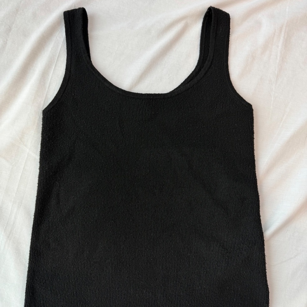 Black Fitted Ribbed Sweater Tank Top | Medium | A New Day - Picture 8 of 8